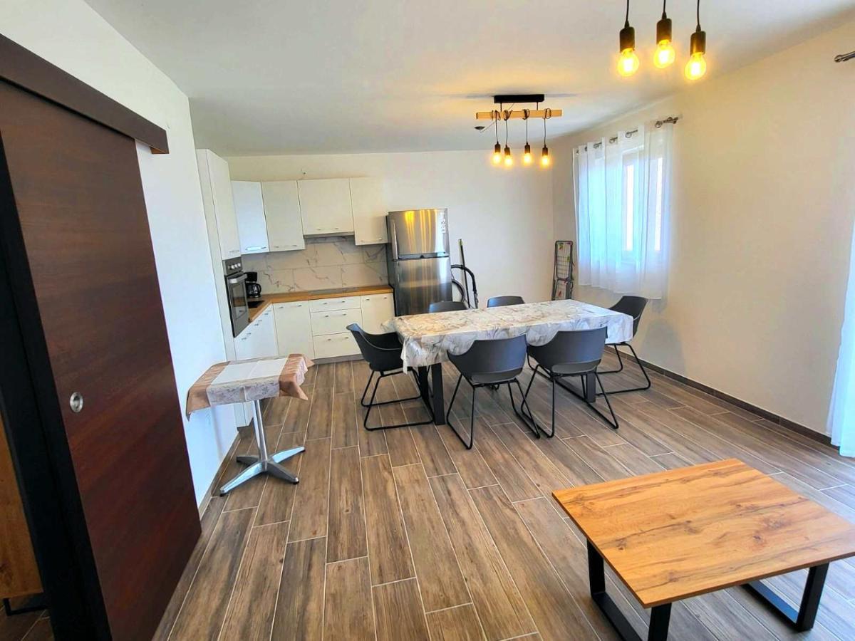 Apartments Manda Novi Vinodolski Kültér fotó