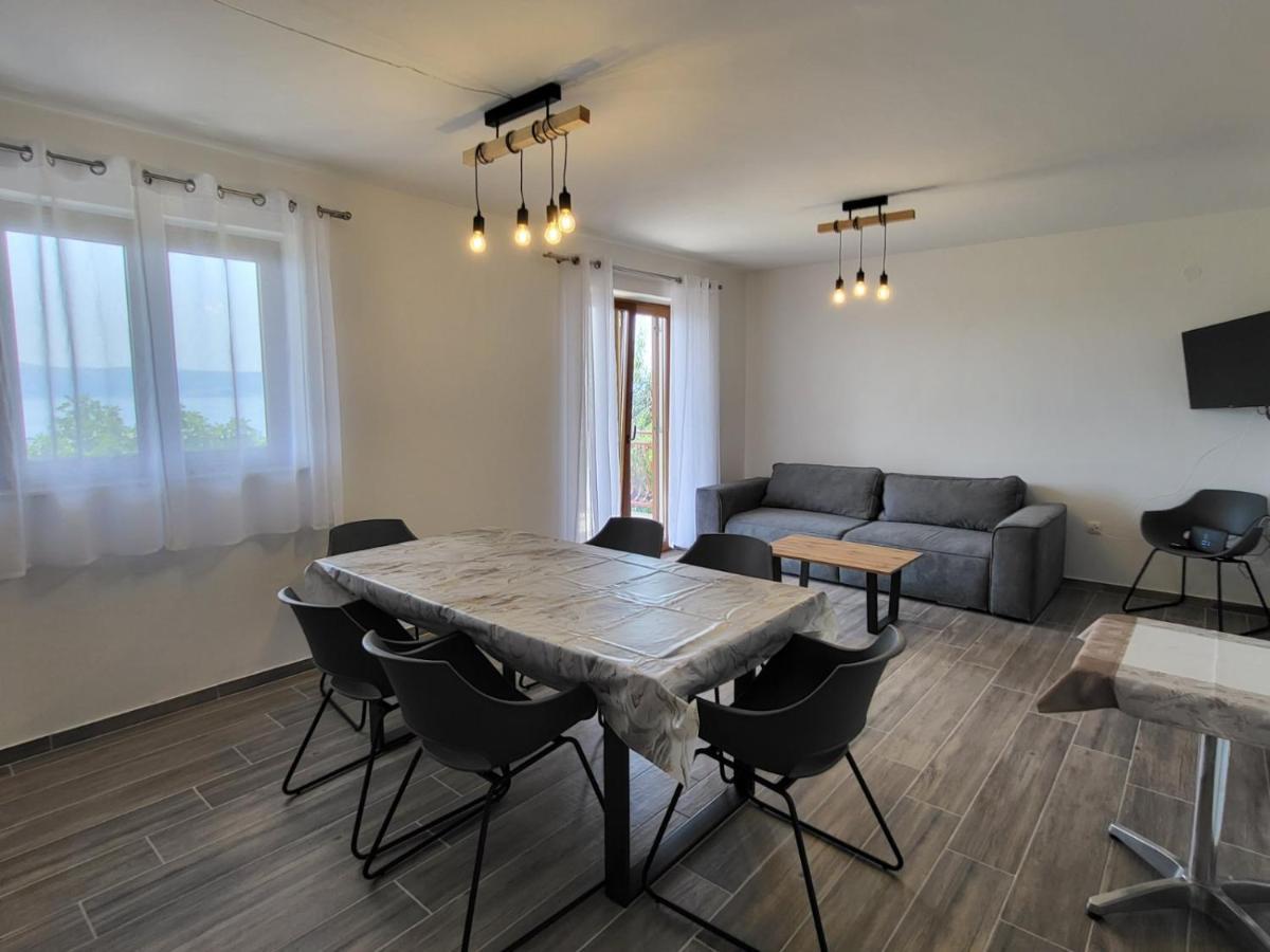 Apartments Manda Novi Vinodolski Kültér fotó