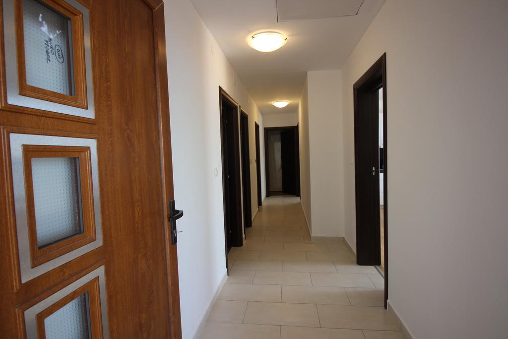 Apartments Manda Novi Vinodolski Kültér fotó
